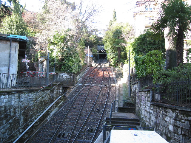 Funicular to train station