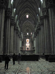 Duomo interior I (4th largest Cathedrial)